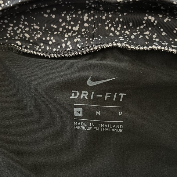 Women’s Nike skort - Picture 6 of 7